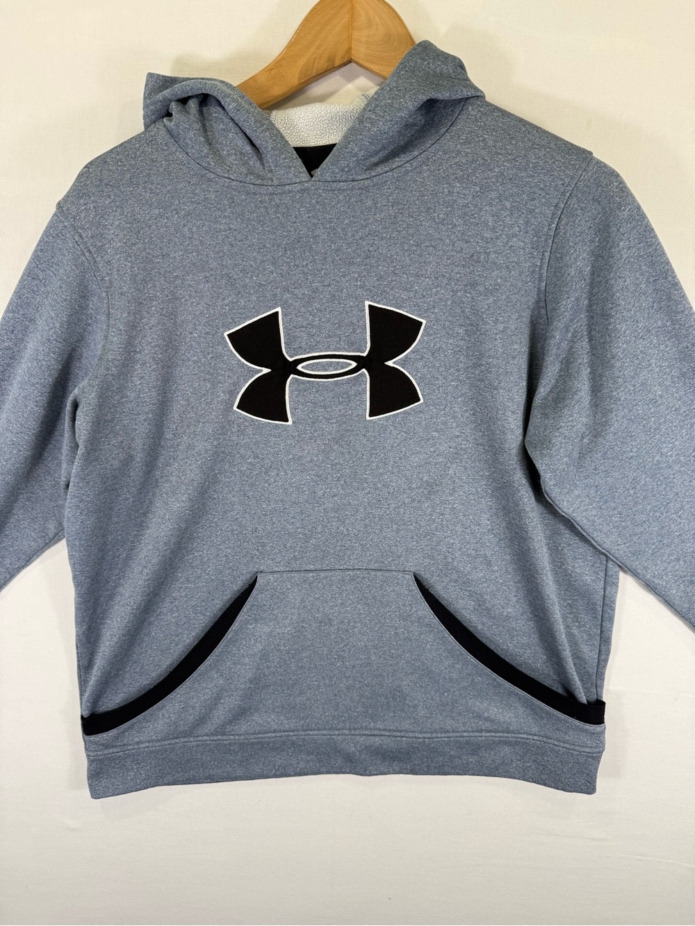 Under Armour Heather Gray Pullover Hoodie with Black Logo